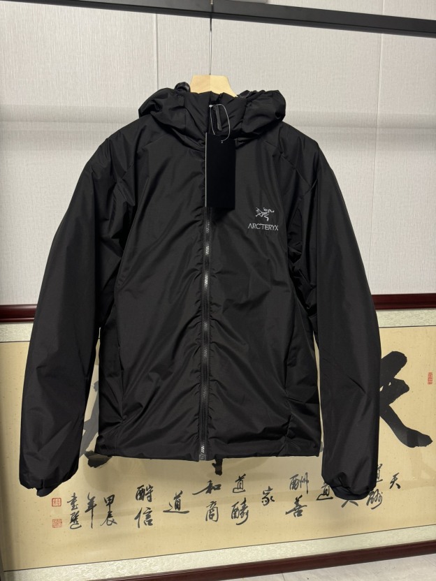 アークテリクス「ARC'TERYX」Atom Hoody メンズ インシュレーテッドジャケット