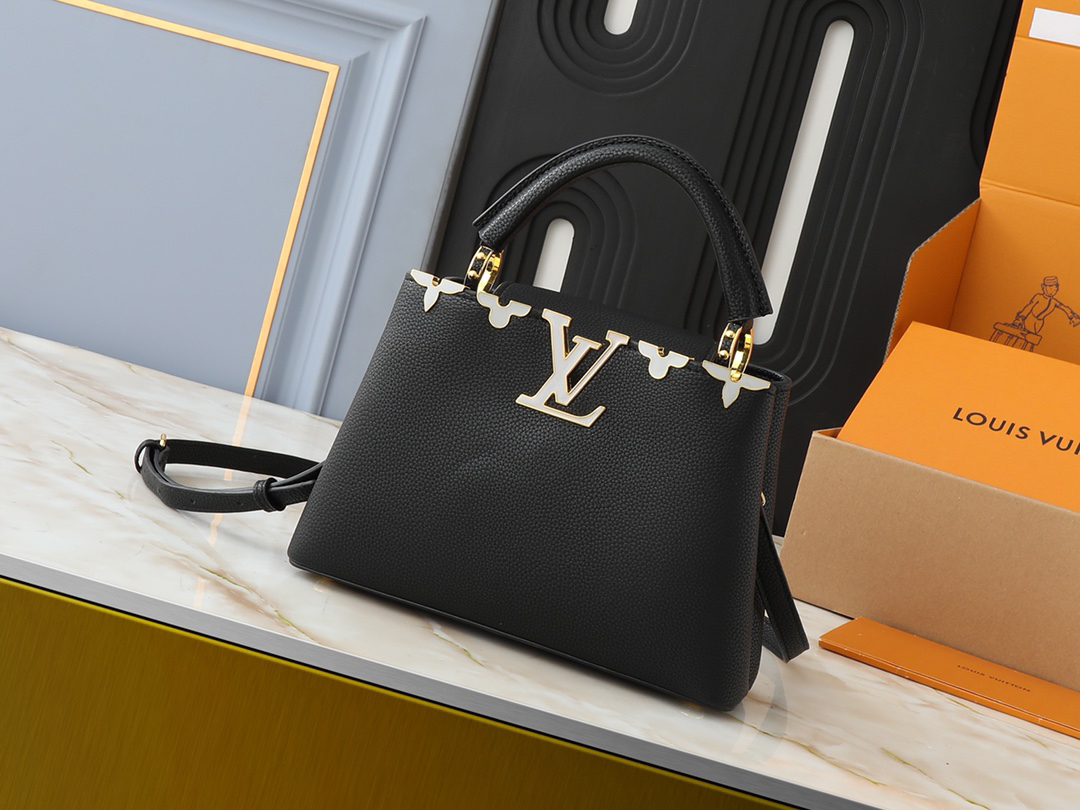 ルイ・ヴィトン「Louis Vuitton」カプシーヌ BB