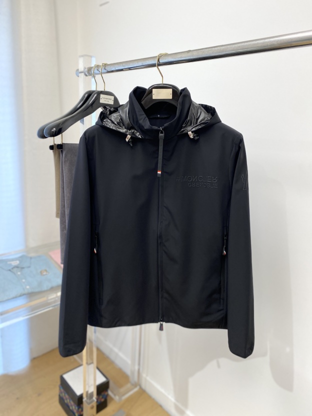 モンクレール「Moncler」2025年春季新作 ジャケット