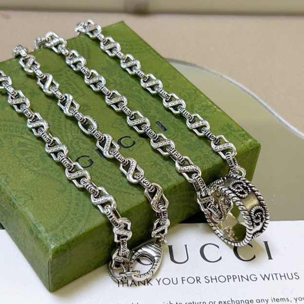 グッチ「Gucci」ANGER FOREST ダブルG ヴィンテージペンダント ネックレス45cm