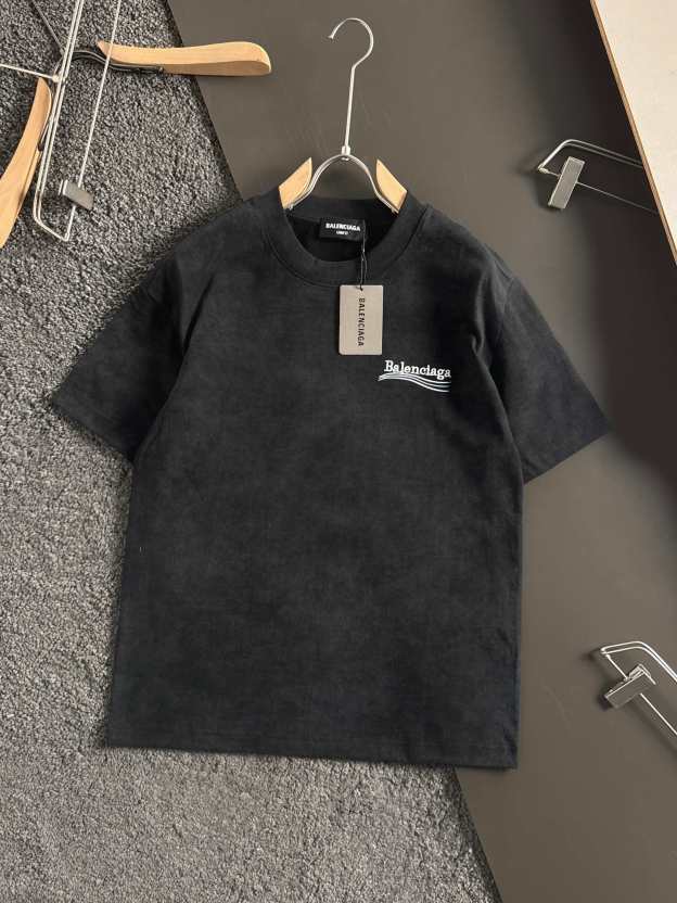 バレンシアガ「Balenciaga」ウェーブ コーラ レター エンブロイダリー Tシャツ