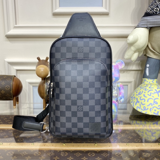 ルイ・ヴィトン「Louis Vuitton」Avenue ショルダーバッグ＆クロスボディバッグ
