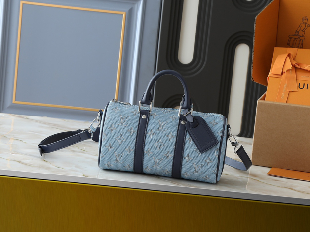 ルイ・ヴィトン キーポル･バンドリエール 25