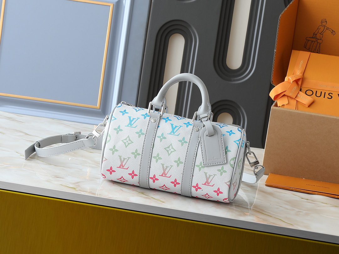 ルイ・ヴィトン キーポル･バンドリエール 25