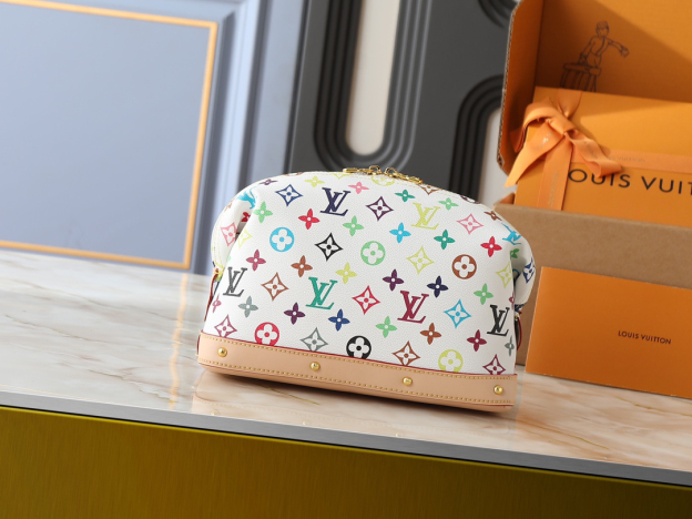 ルイ・ヴィトン LV x TM ポシェット･コスメティック GM