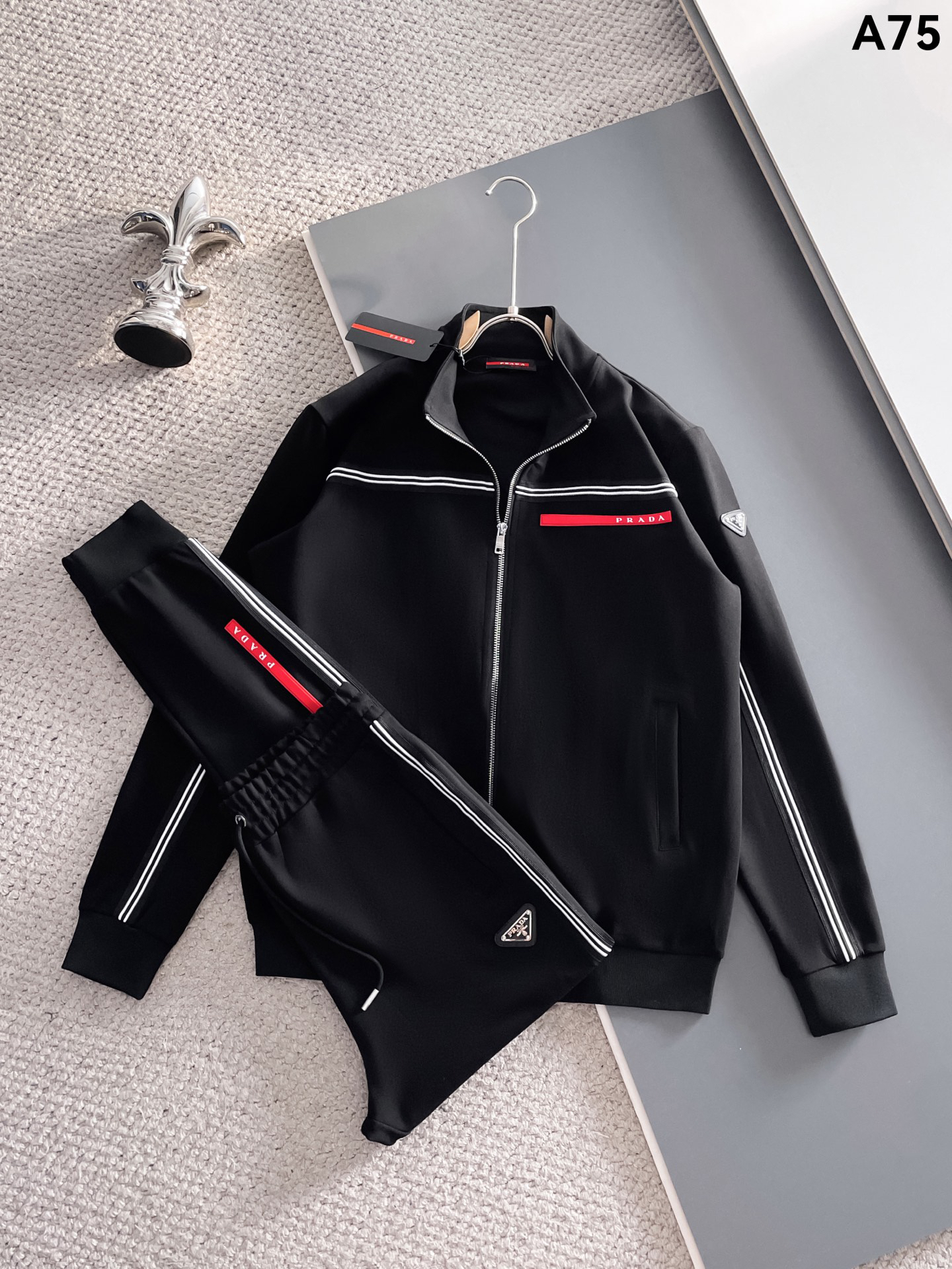 プラダ「Prada」メンズ  カジュアルスポーツセット