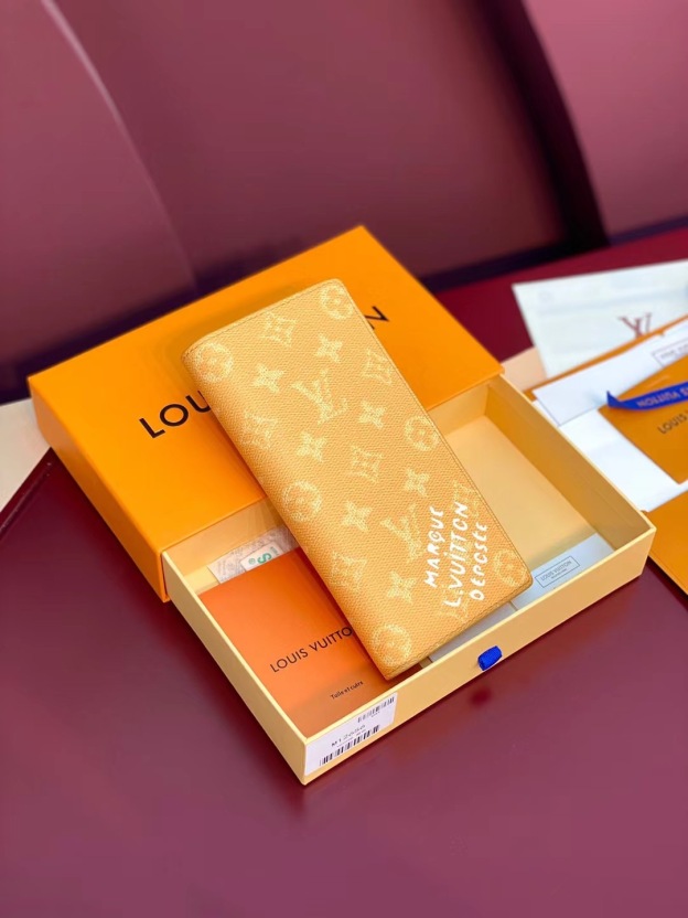 ルイ・ヴィトン ポルトフォイユ･ブラザ ウォレット