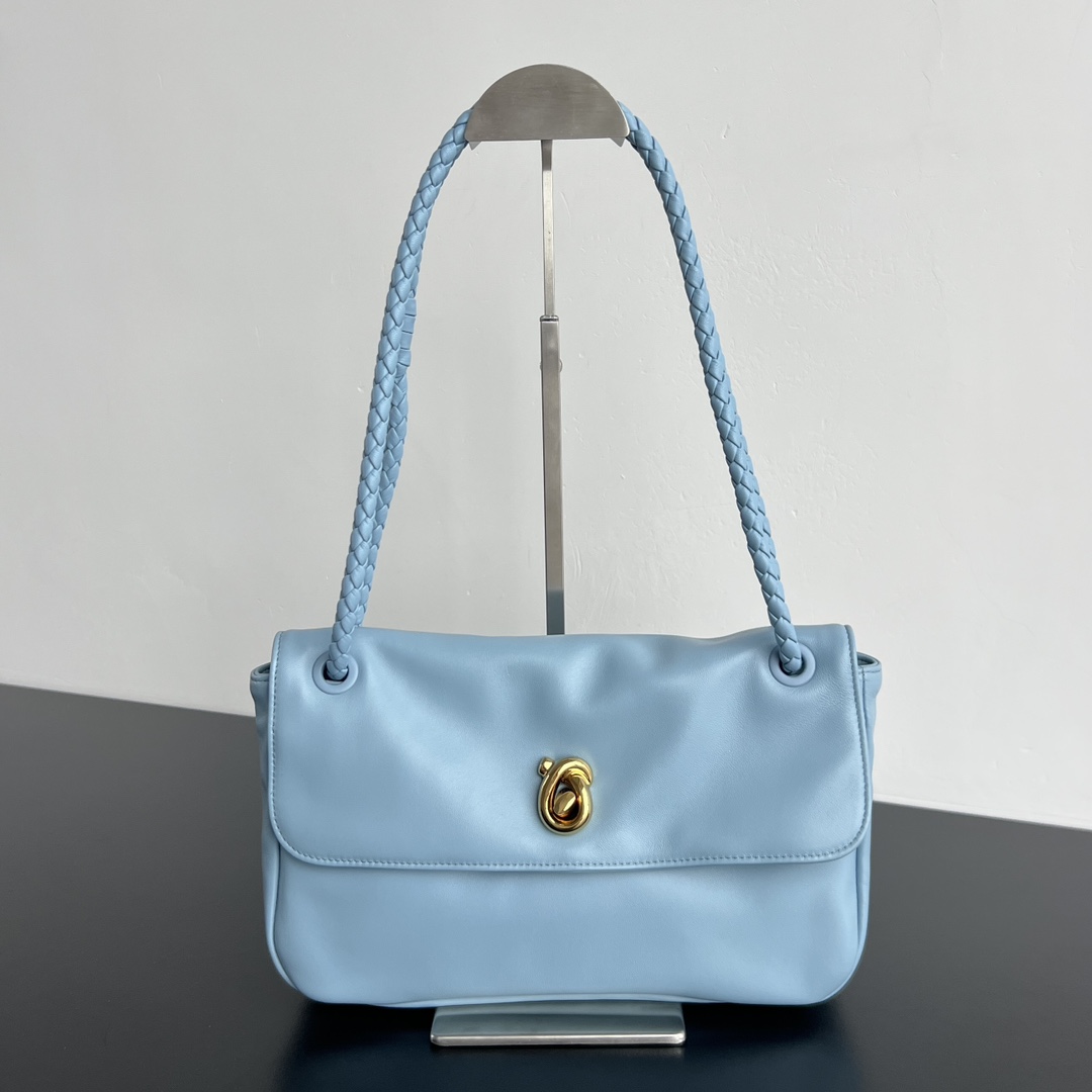 ボッテガ・ヴェネタ「Bottega Veneta」Madison ショルダーバッグ
