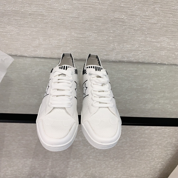 ディオール「Dior」2025 春夏 新作 コレクションスター スニーカー