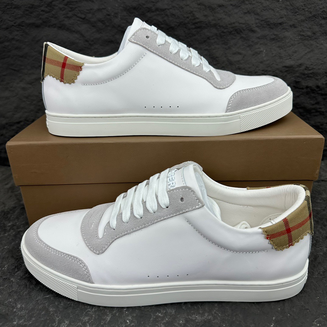 バーバリー［Burberry］ヴィンテージチェックパネルレザースニーカー