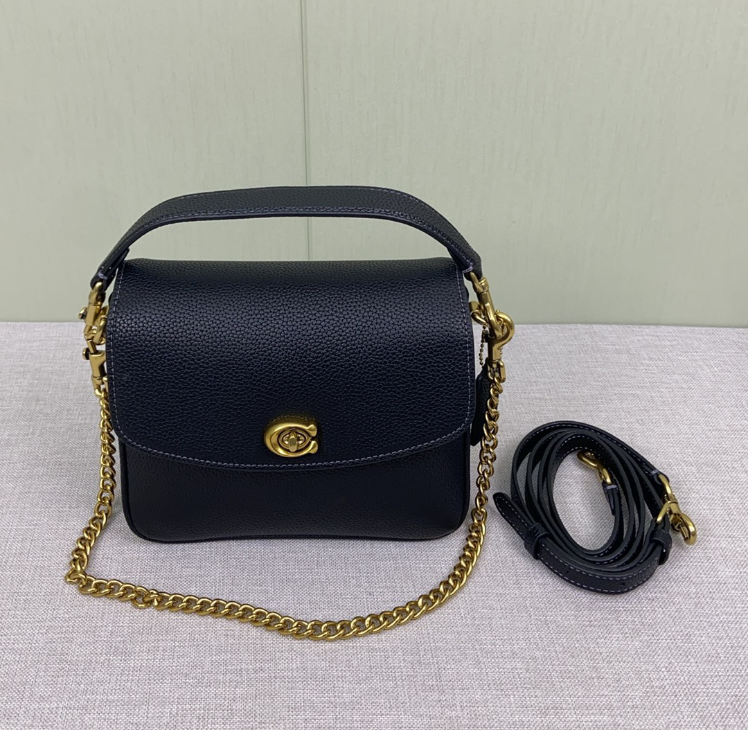 コーチ「Coach」19 レザーショルダーバッグ