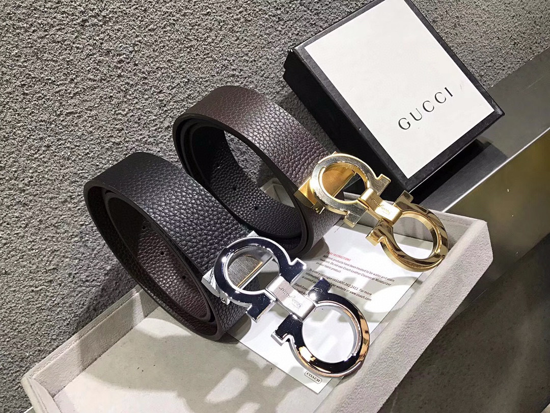 フェラガモ「Ferragamo」リバーシブルベルト