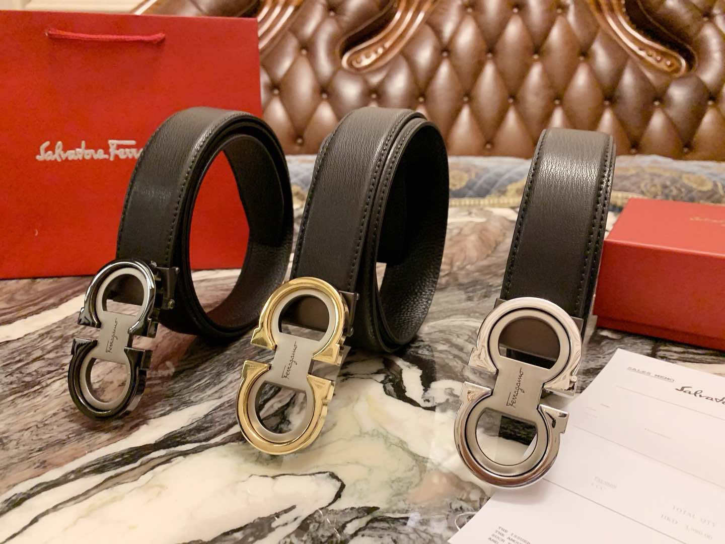 フェラガモ「Ferragamo」リバーシブルベルト