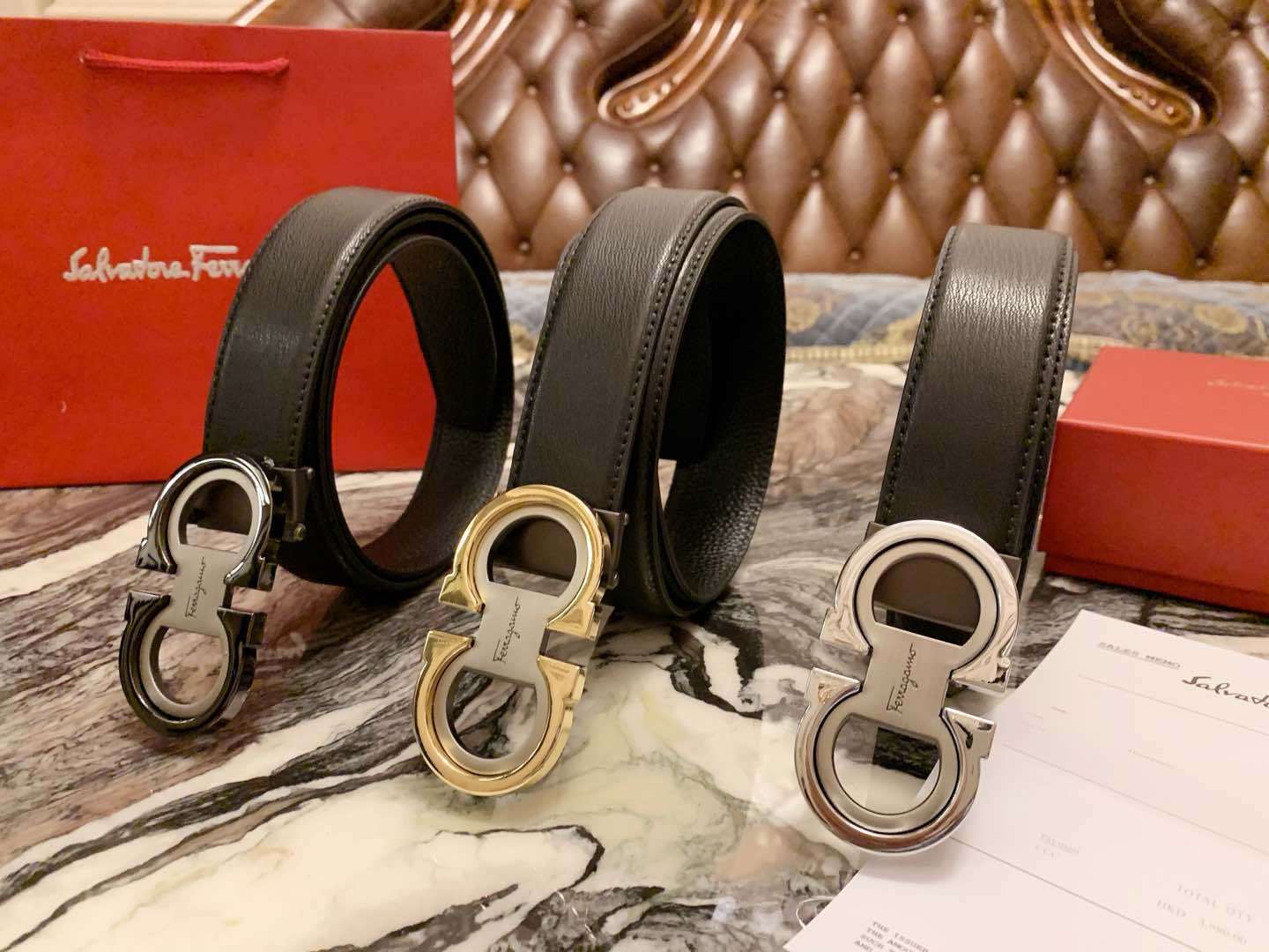 フェラガモ「Ferragamo」リバーシブルベルト