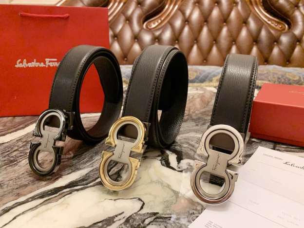 フェラガモ「Ferragamo」リバーシブルベルト