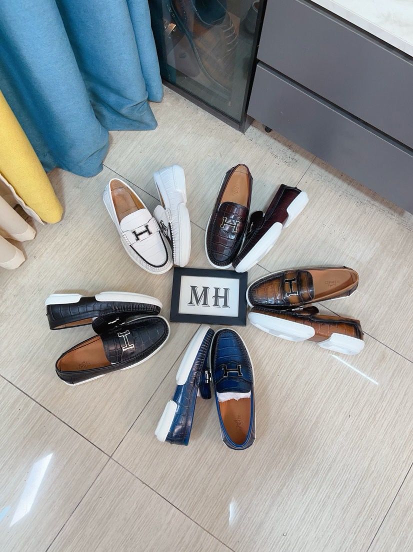 エルメス［Hermès］【カップルに大人気】 おしゃれなペアスニーカー