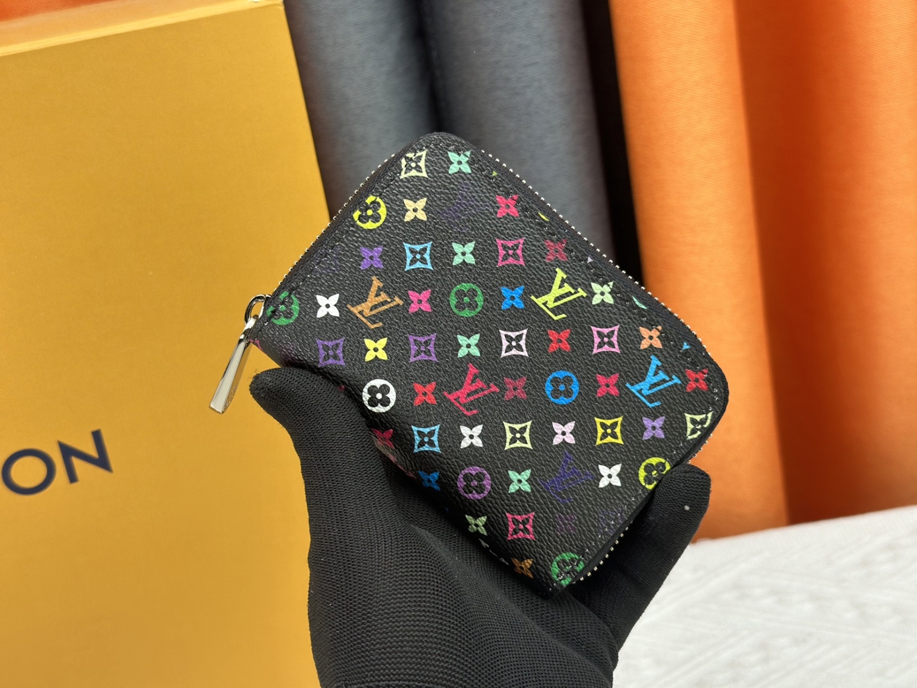 ルイ・ヴィトン「LV x TM」ジッピー･コイン パース