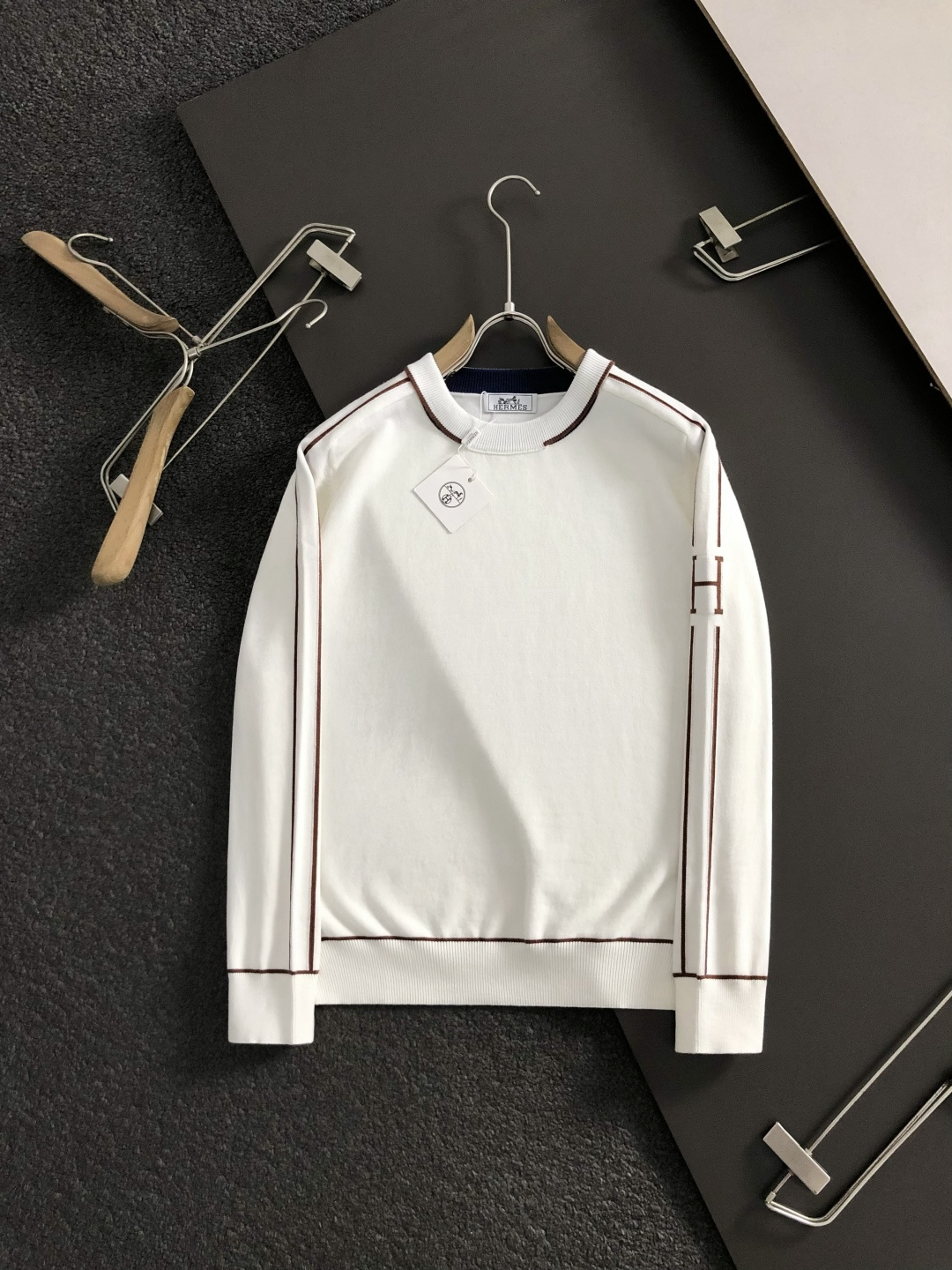 エルメス「Hermès」秋冬新作ラウンドネックスウェット