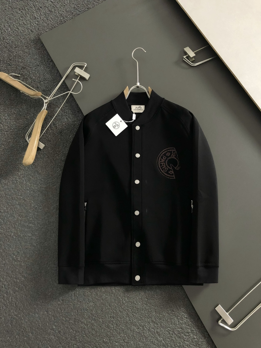 エルメス「Hermès」秋冬新作ラウンドネックスウェット