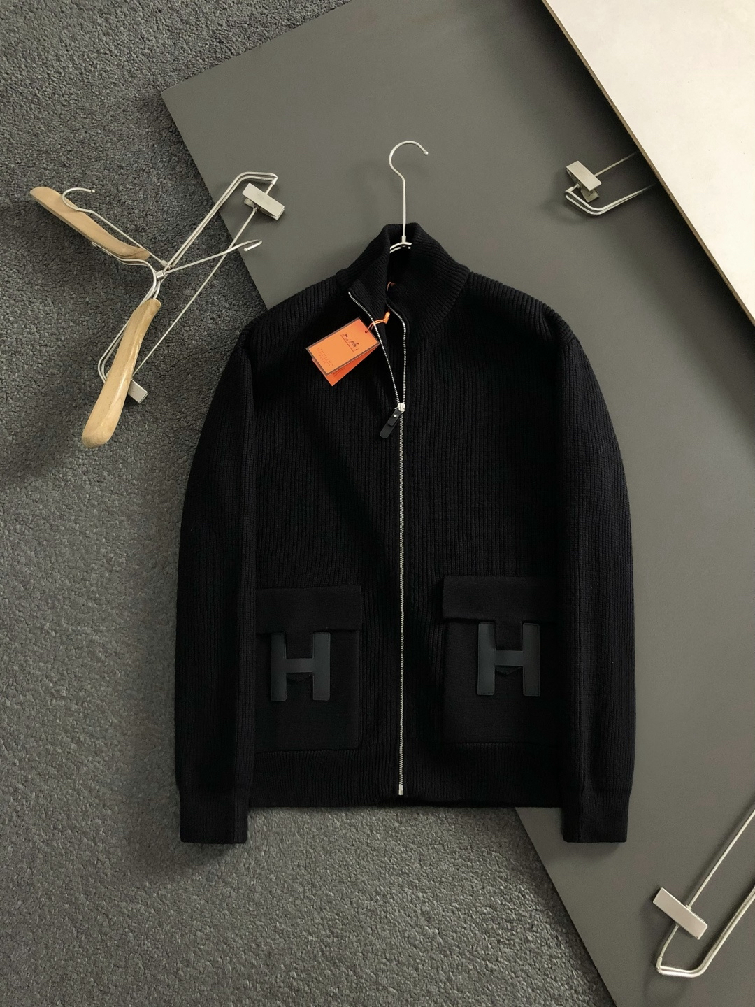 エルメス「Hermès」秋冬新作ラウンドネックスウェット