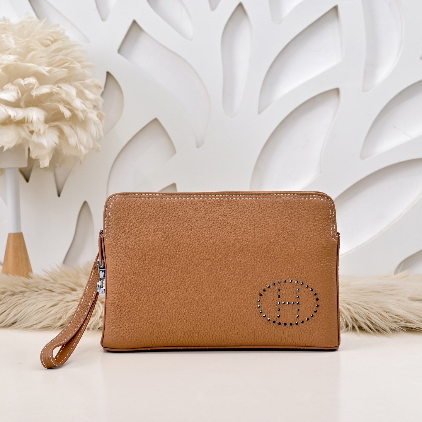 エルメス エヴリン ジップ レザー クラッチバッグ「Evelyne Clutch」