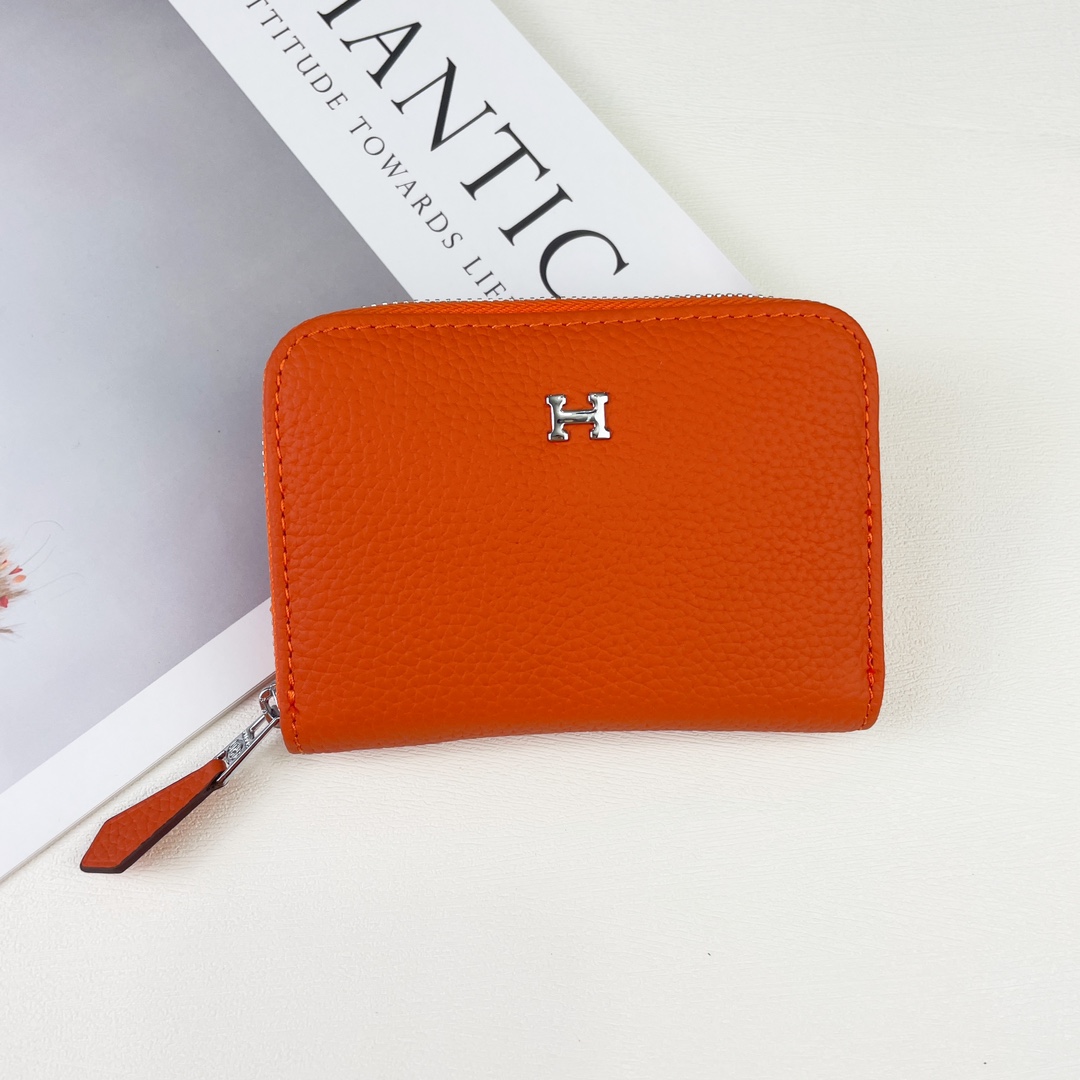 エルメス「Hermès」Silk'in ショートウォレット