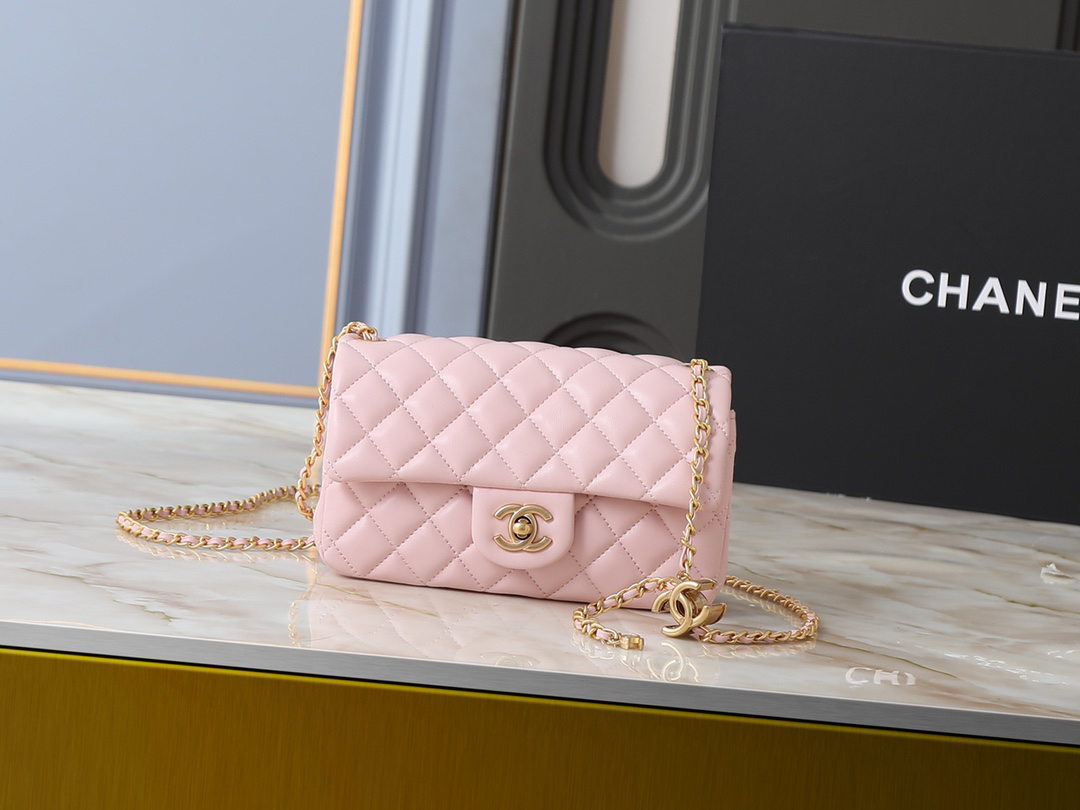 シャネル ミニ フラップ バッグ「Mini Flap Bag」