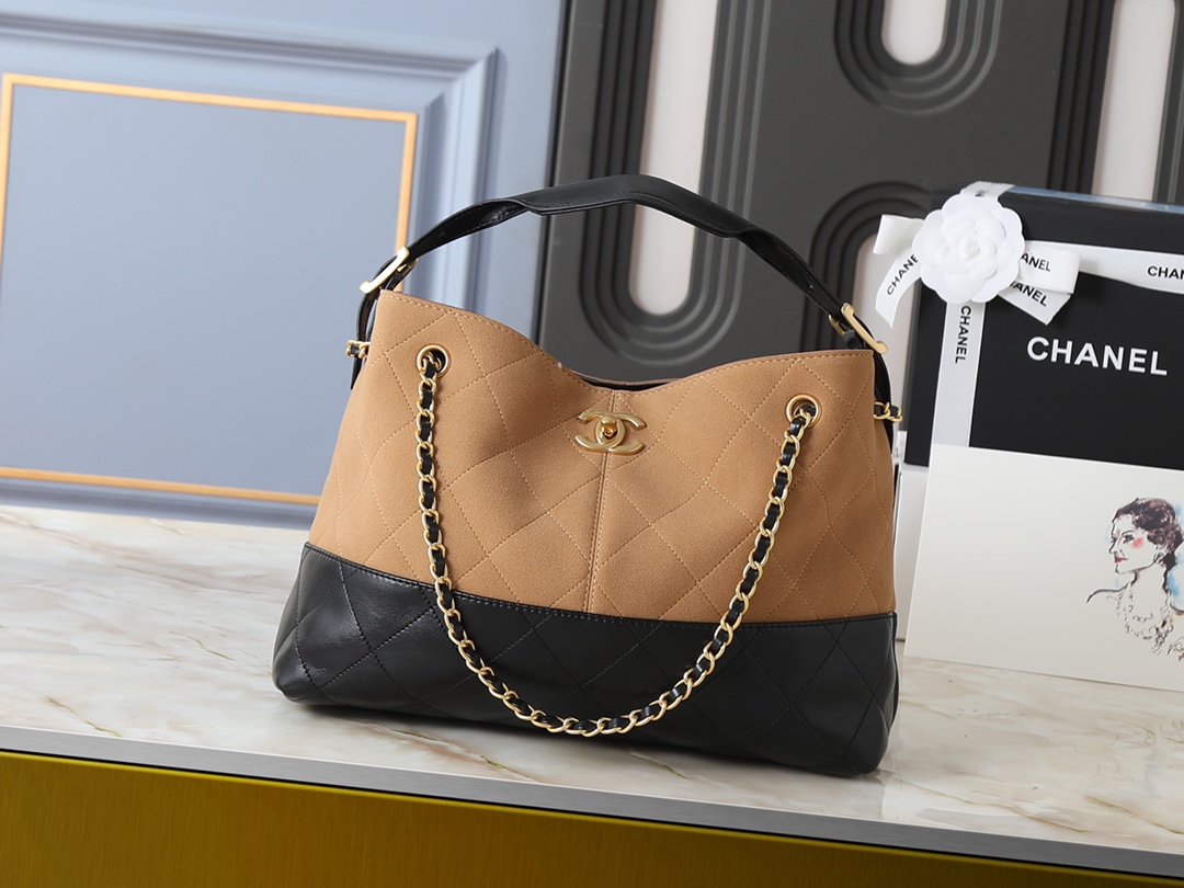 シャネル スモール ショッピングバッグ「Shopping Bag」