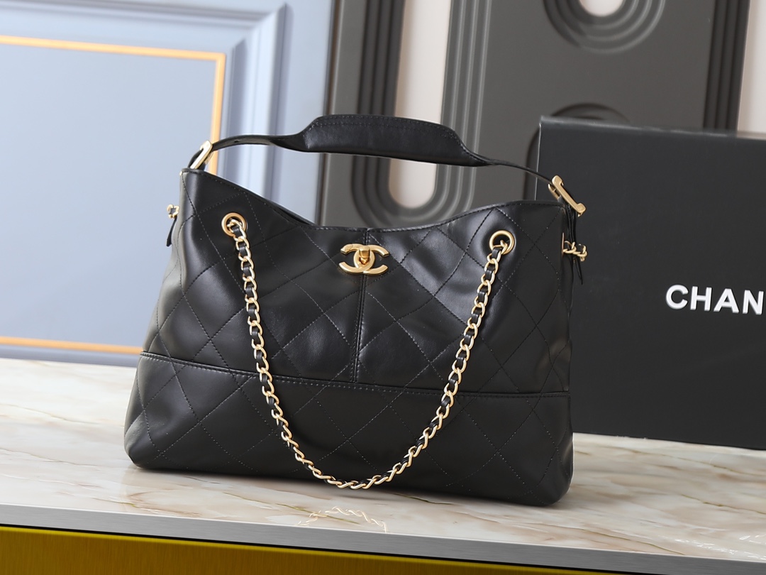 シャネル スモール ショッピングバッグ「Shopping Bag」