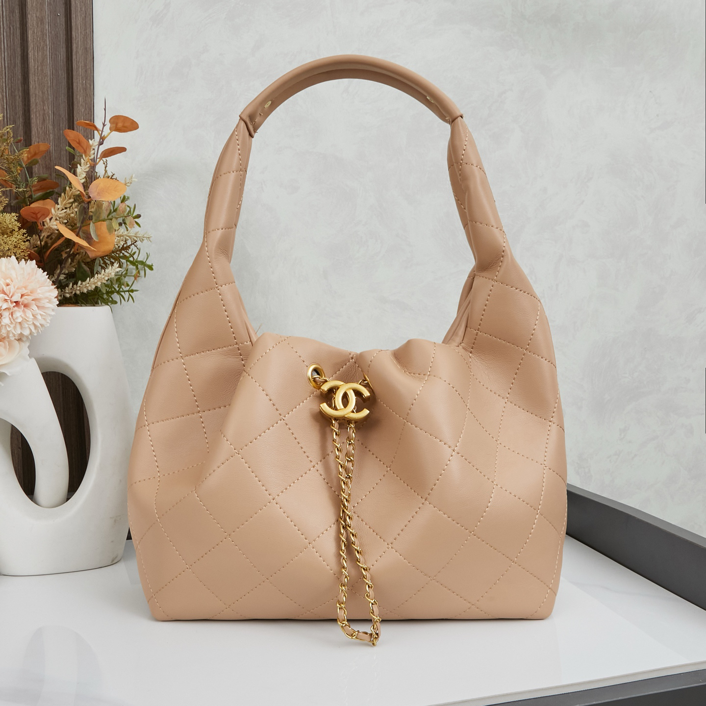 シャネル ホーボー バッグ「Hobo Bag」