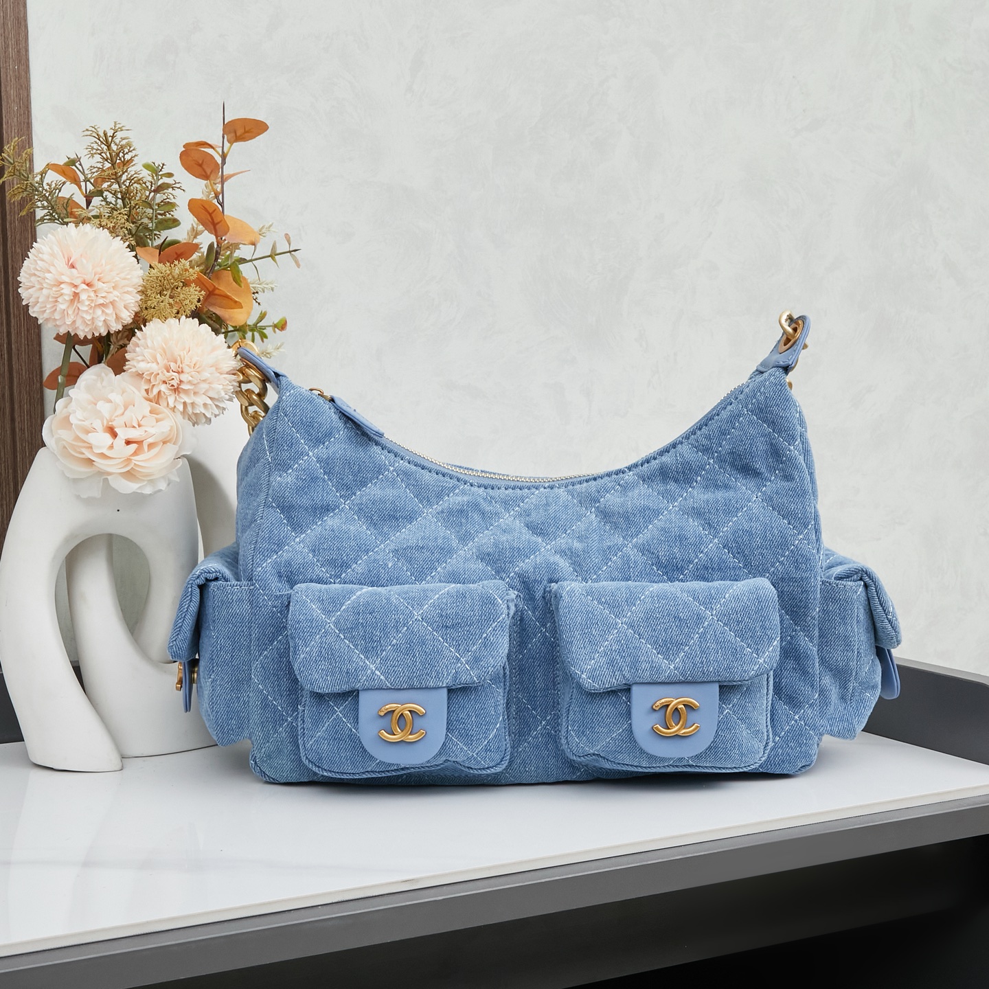 シャネル キルティング ホーボー バッグ「Hobo Bag」