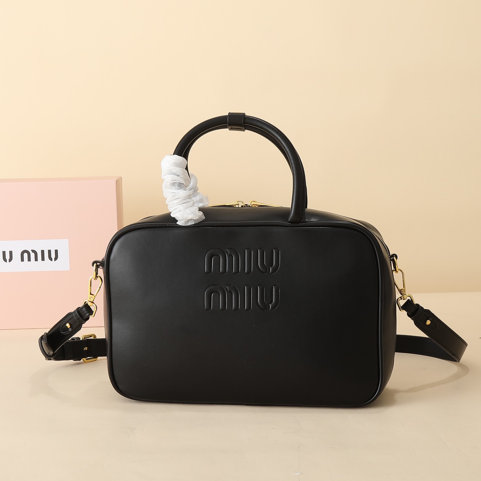 ミュウミュウ ボー レザー ラージバッグ「Beau Bag」