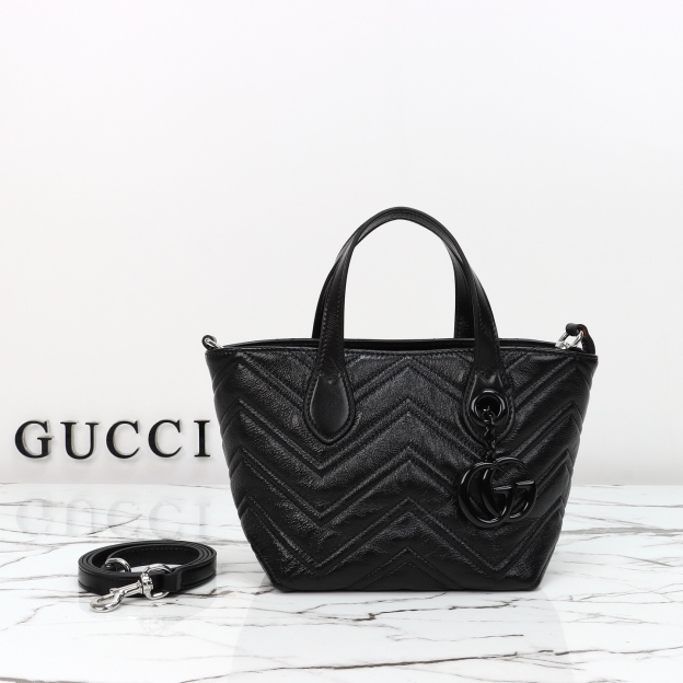 グッチ〔GGマーモント〕スモール トートバッグ「GG Marmont Bag」