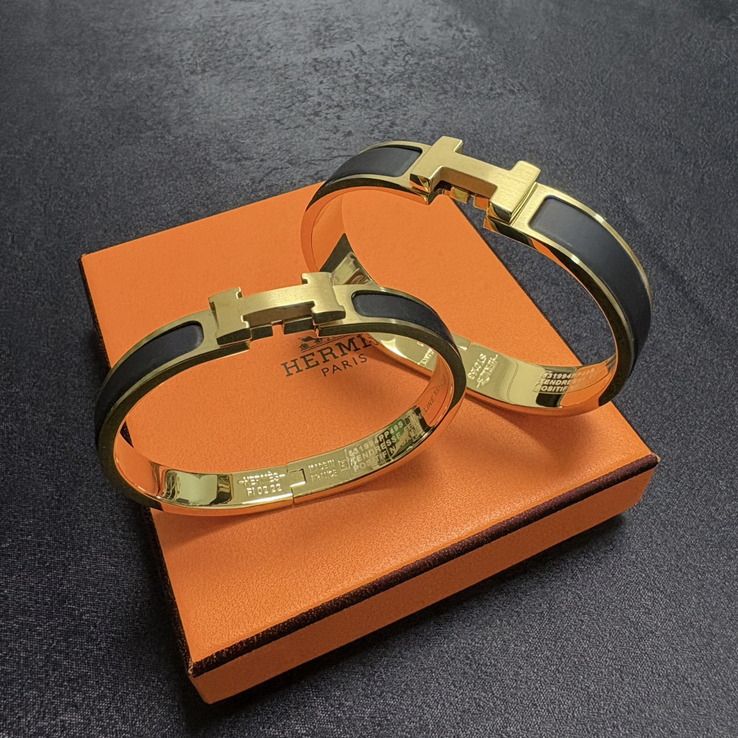 エルメス ブランドの象徴的なブレスレット