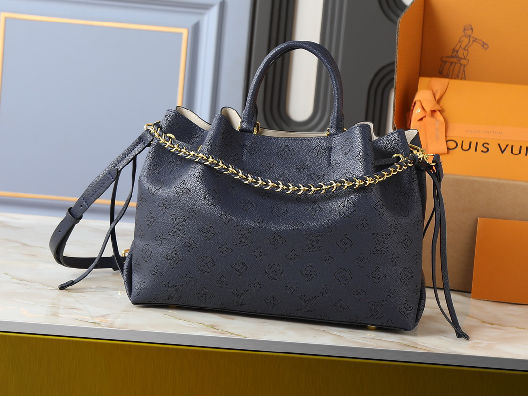 ルイ・ヴィトン ベラ･トート マヒナ 水筒包「Bella Tote」