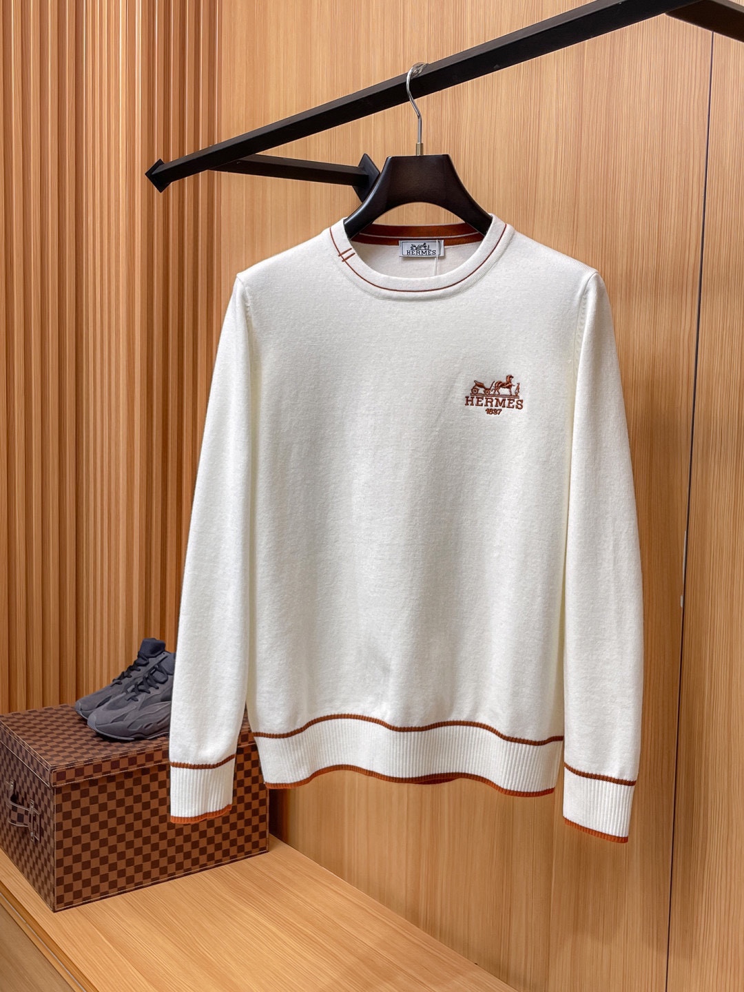 エルメス「Hermès」春季新作ラウンドネックスウェット