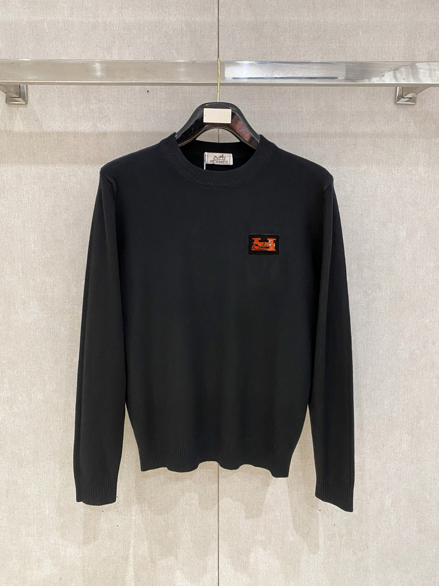 エルメス「Hermès」春季新作ラウンドネックスウェット
