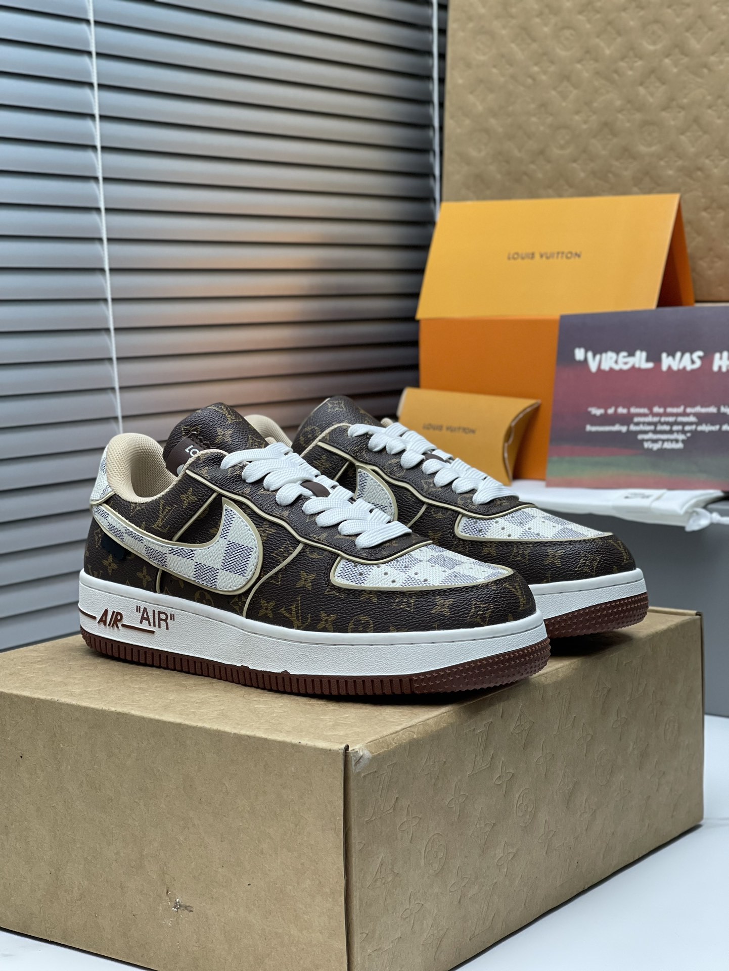 「ルイ・ヴィトン」Nike Air Force 1 Low 限定スニーカー