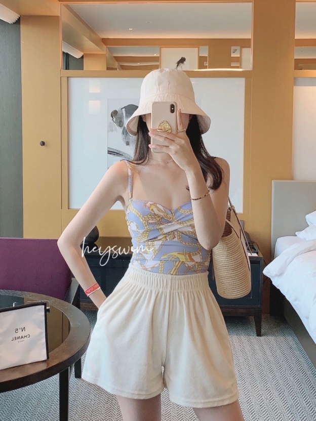 エルメス「Hermès」ワンピース水着「2025夏季限定・人気プレミアムスイム登場！」