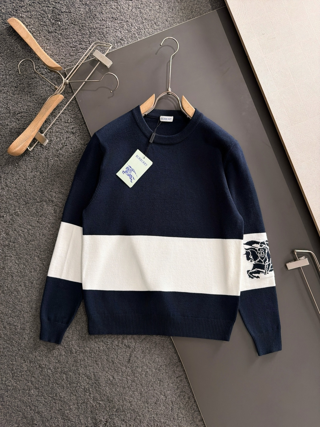 バーバリー「Burberry」2026新作ニットコレクション ニットウェア