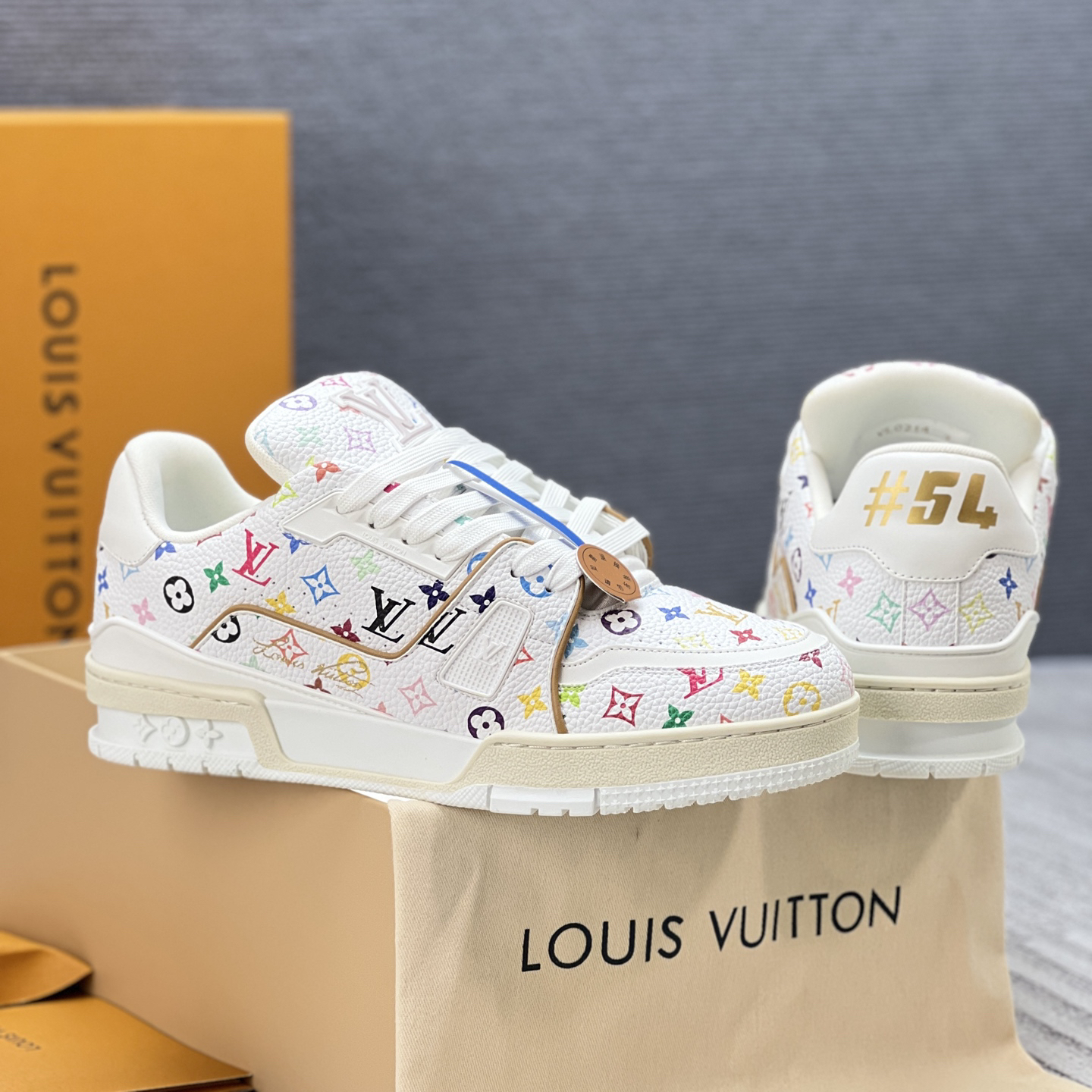 ルイ・ヴィトン LV x TM LV トレイナー スニーカー「LV Trainer」