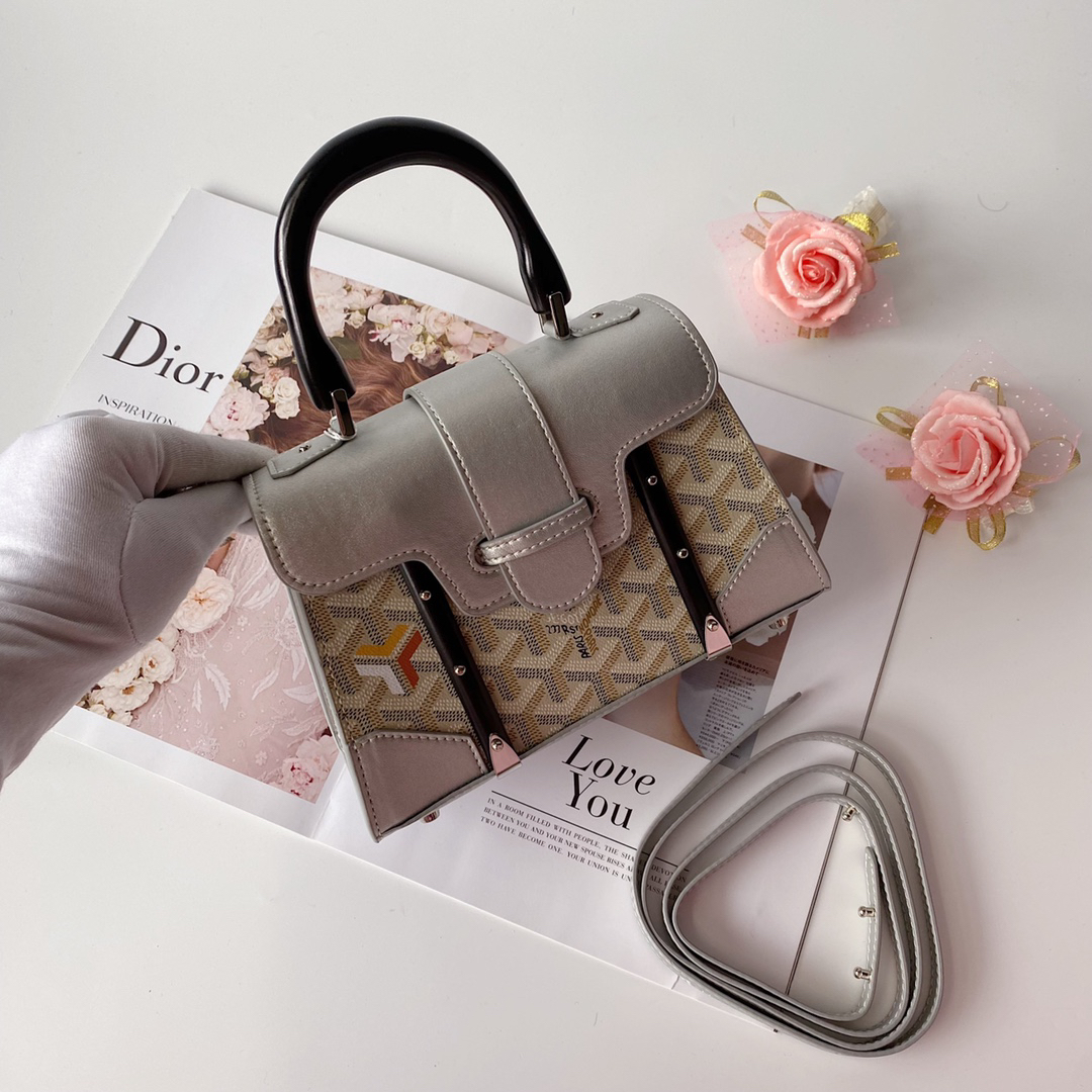 ゴヤール「Goyard」Saïgon Mini ハードケース ショルダーバッグ