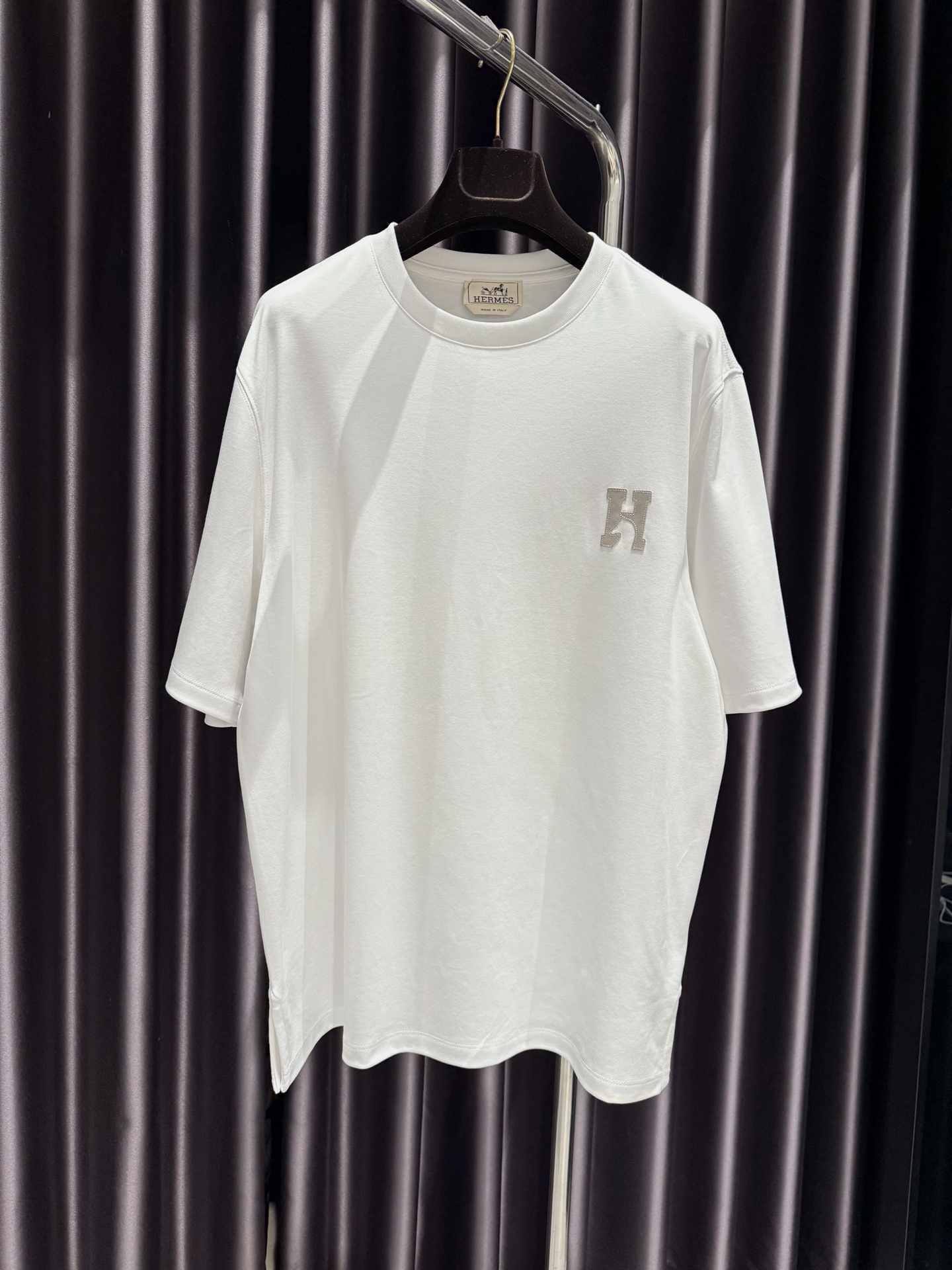 エルメス「Hermès」 クルーネックTシャツ 軽やかな着心地 春夏新作