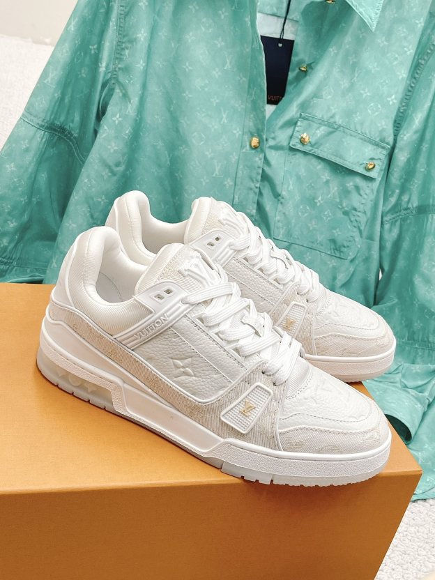 ルイ・ヴィトン「Louis Vuitton」LV トレイナー スニーカー