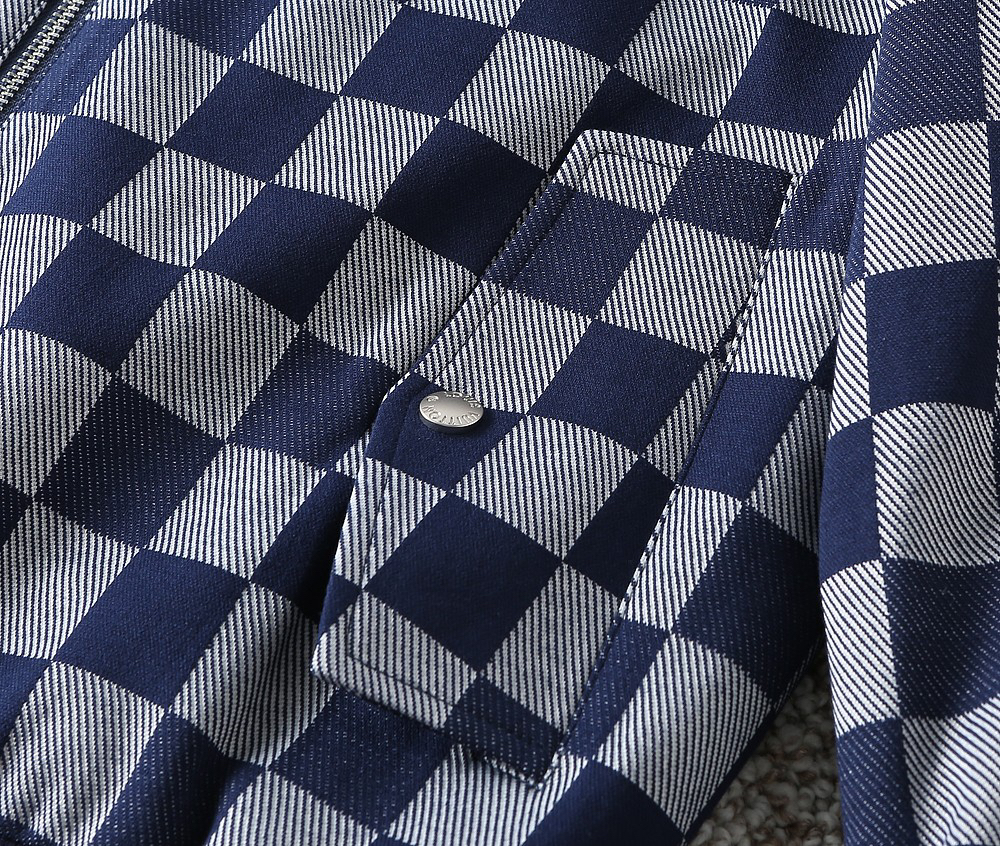 ルイ・ヴィトン「Louis Vuitton」秋冬コレクション クイルテッド ジャケット