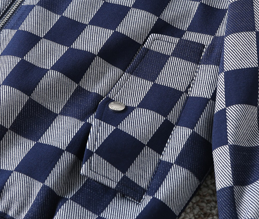 ルイ・ヴィトン「Louis Vuitton」秋冬コレクション クイルテッド ジャケット