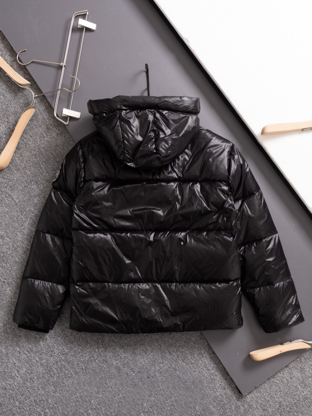 カナダグース Crofton メンズ フード付きダウンジャケット