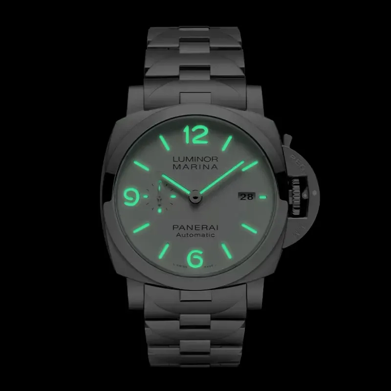 パネライ ルミノール 44mm