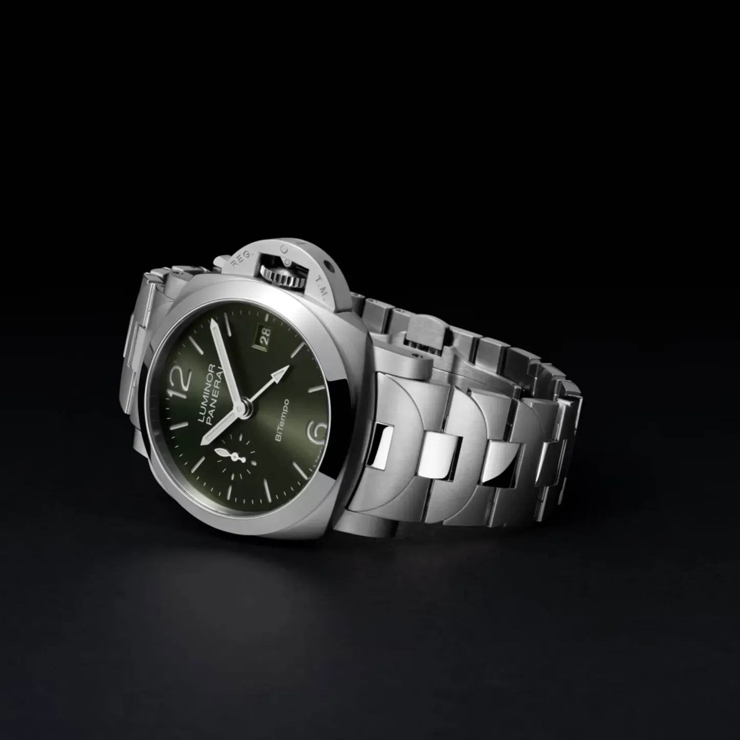 パネライ ルミノール 44mm