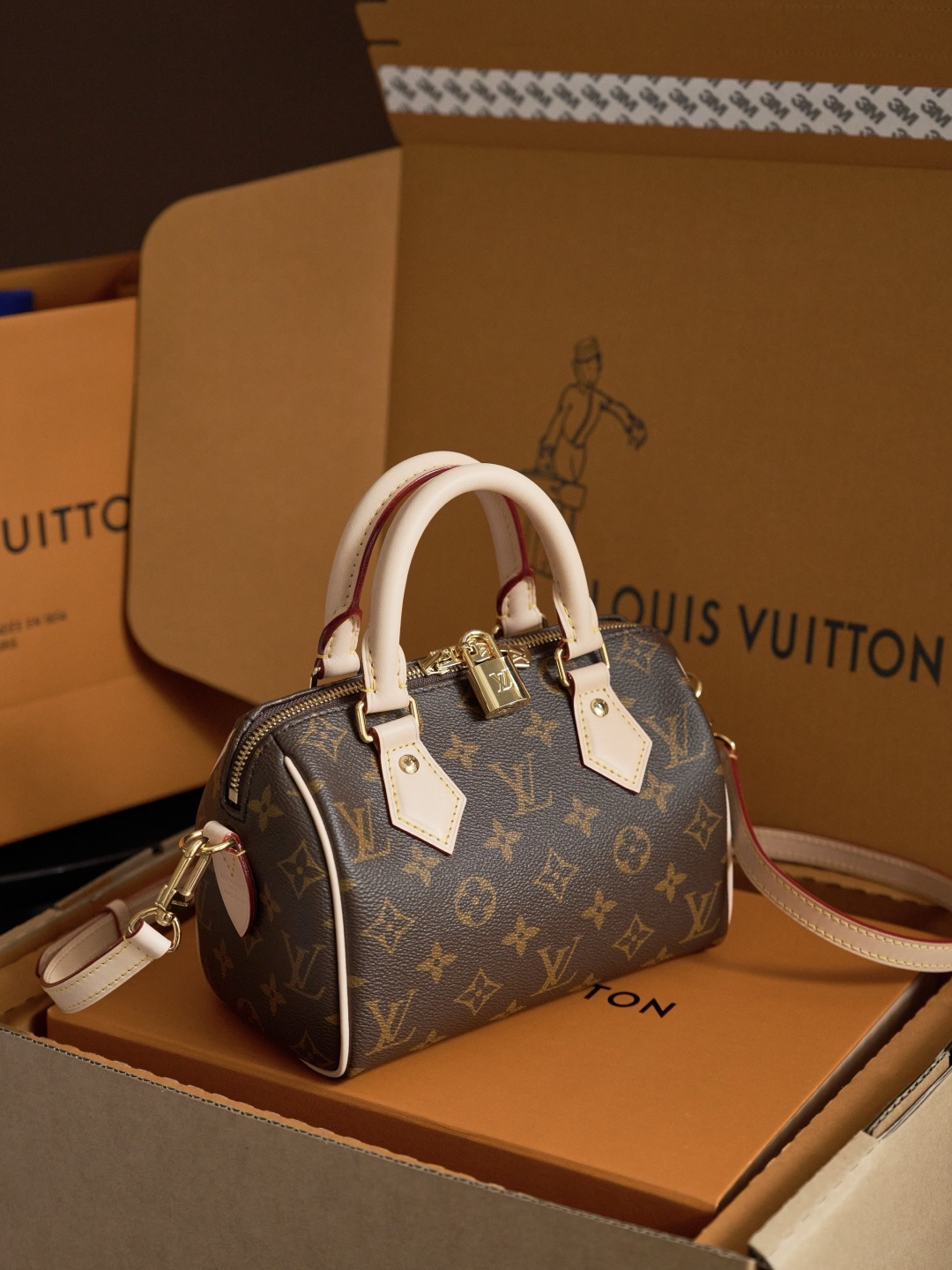 ルイ・ヴィトン「LV x TM」スピーディ･バンドリエール 20